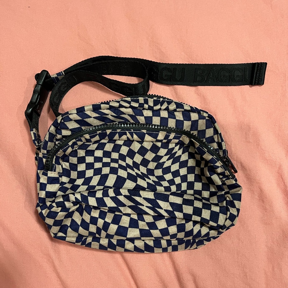 Baggu Fanny Pack in indigo Trippy checker